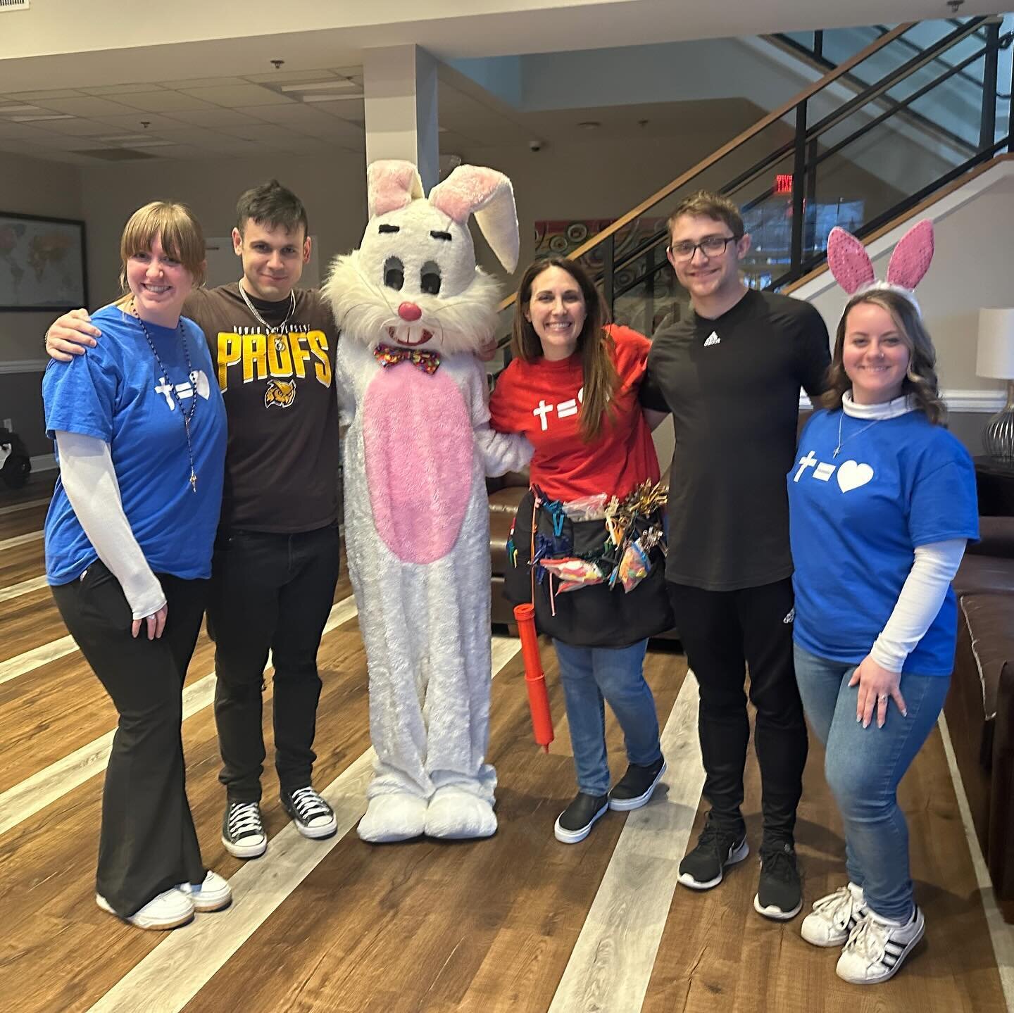 The Easter Bunny was out this week visiting the guests at the @rmhsnj! I got to volunteer with my students from @rowancatholic to make &amp; serve dinner as well as entertain the guests! It&rsquo;s always a beautiful time at this special home! 🐰

#s