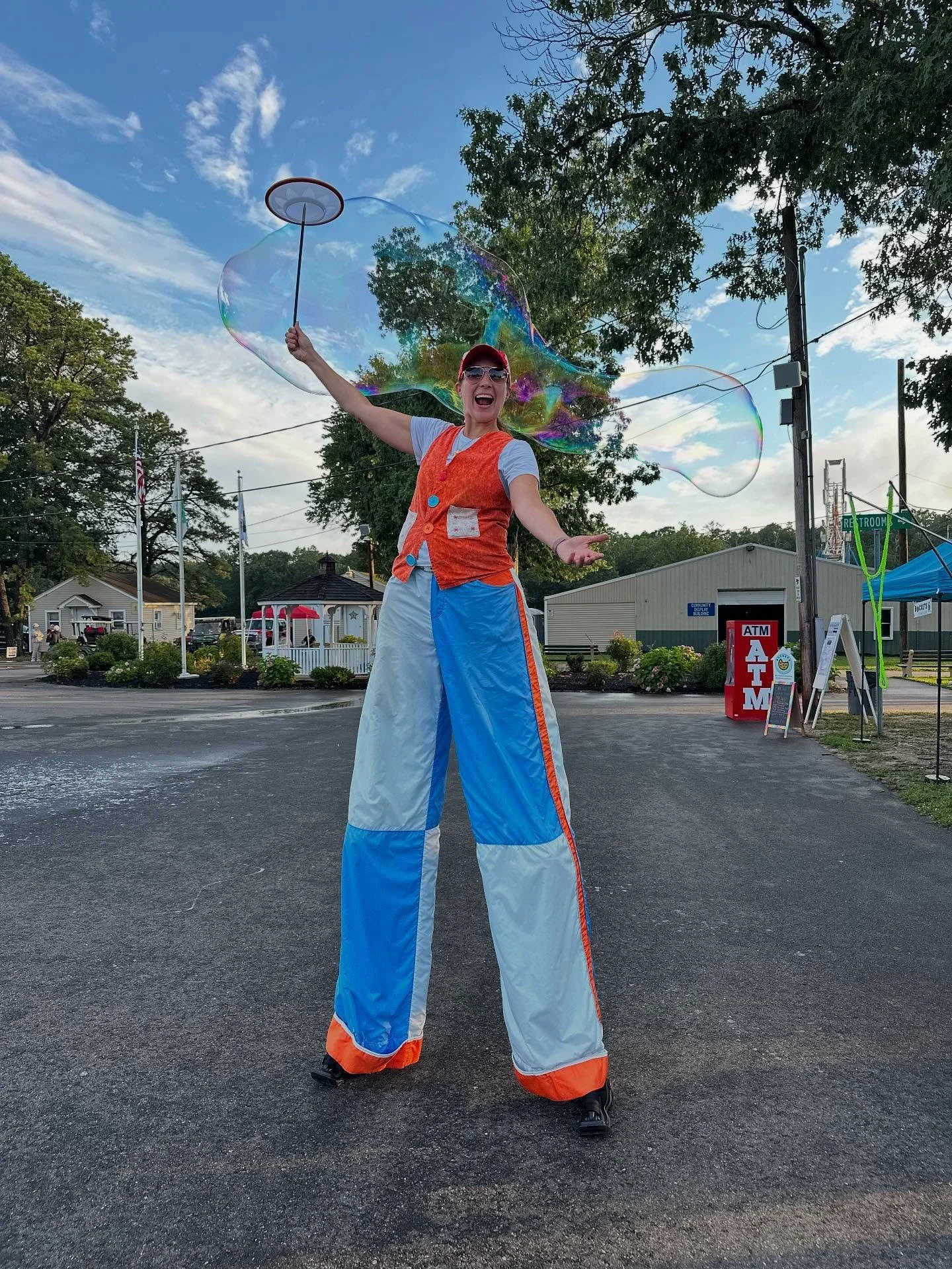 It&rsquo;s &ldquo;National Walk on Stilts Day&rdquo;!!! (Yes that&rsquo;s a day!) 

Fun fact: I&rsquo;ve been walking on stilts for 23 years! I was a junior in college working for a local entertainment company performing face painting &amp; balloon t