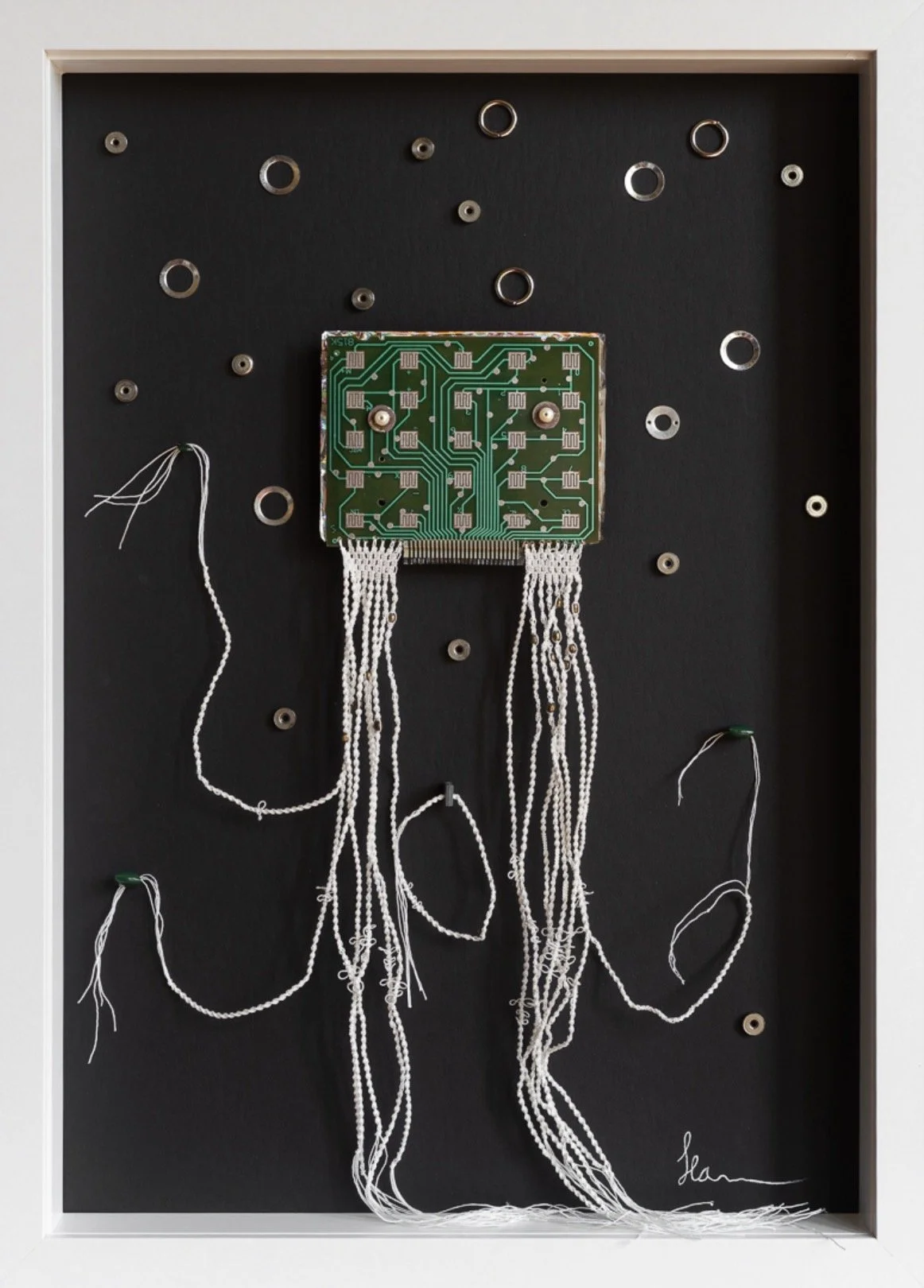 Threadware Chatbot - Bubbles by Leanne Poole