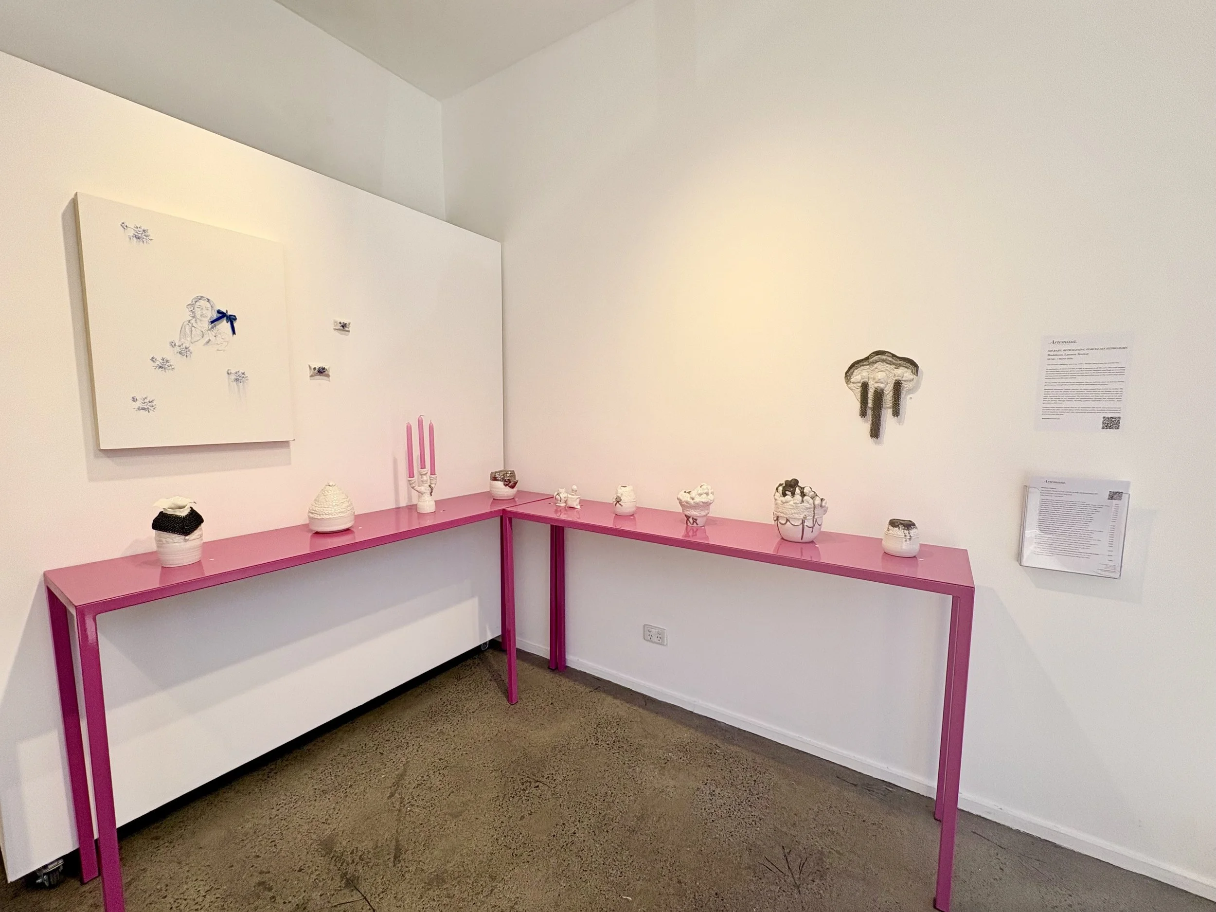 Window / Front Gallery 