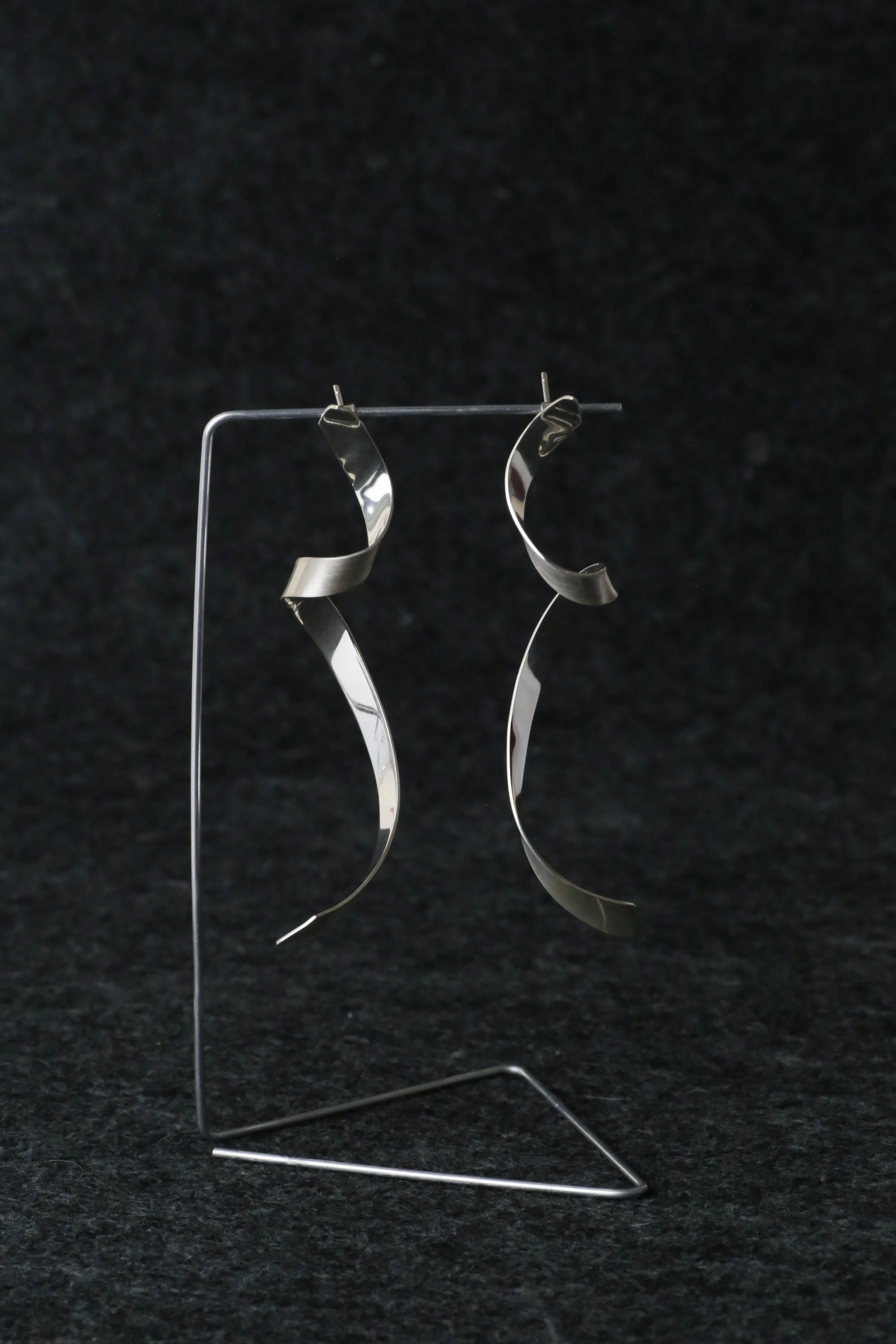 Ribbon Earrings.jpg