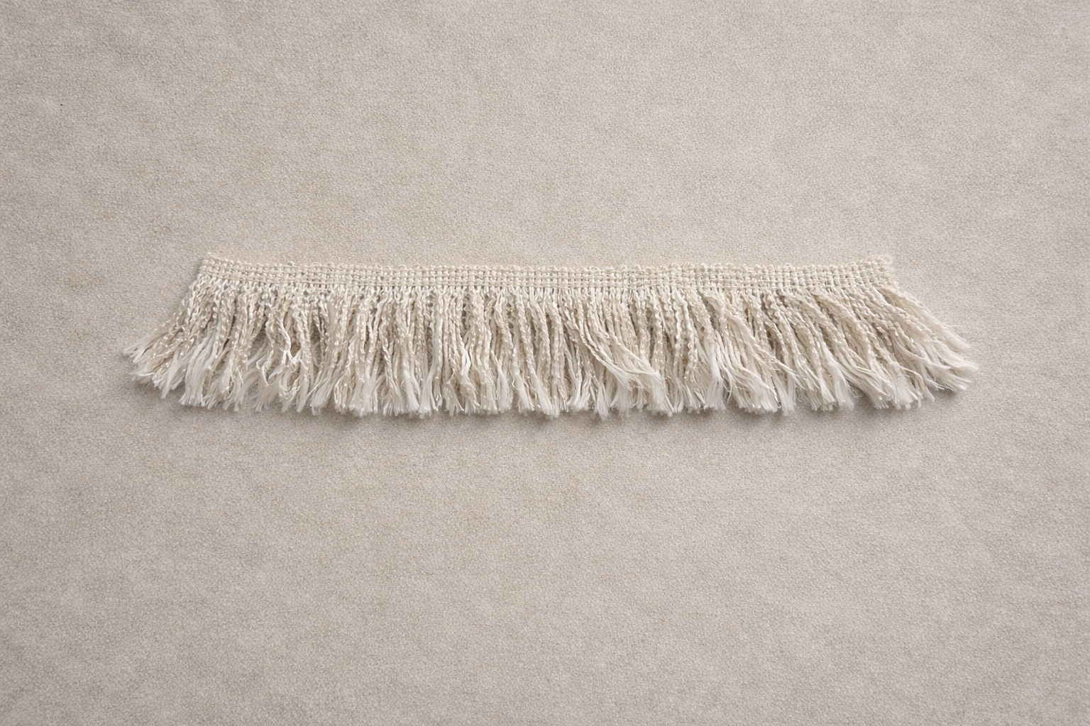 Close up of Feathered Oat Milk Fringe