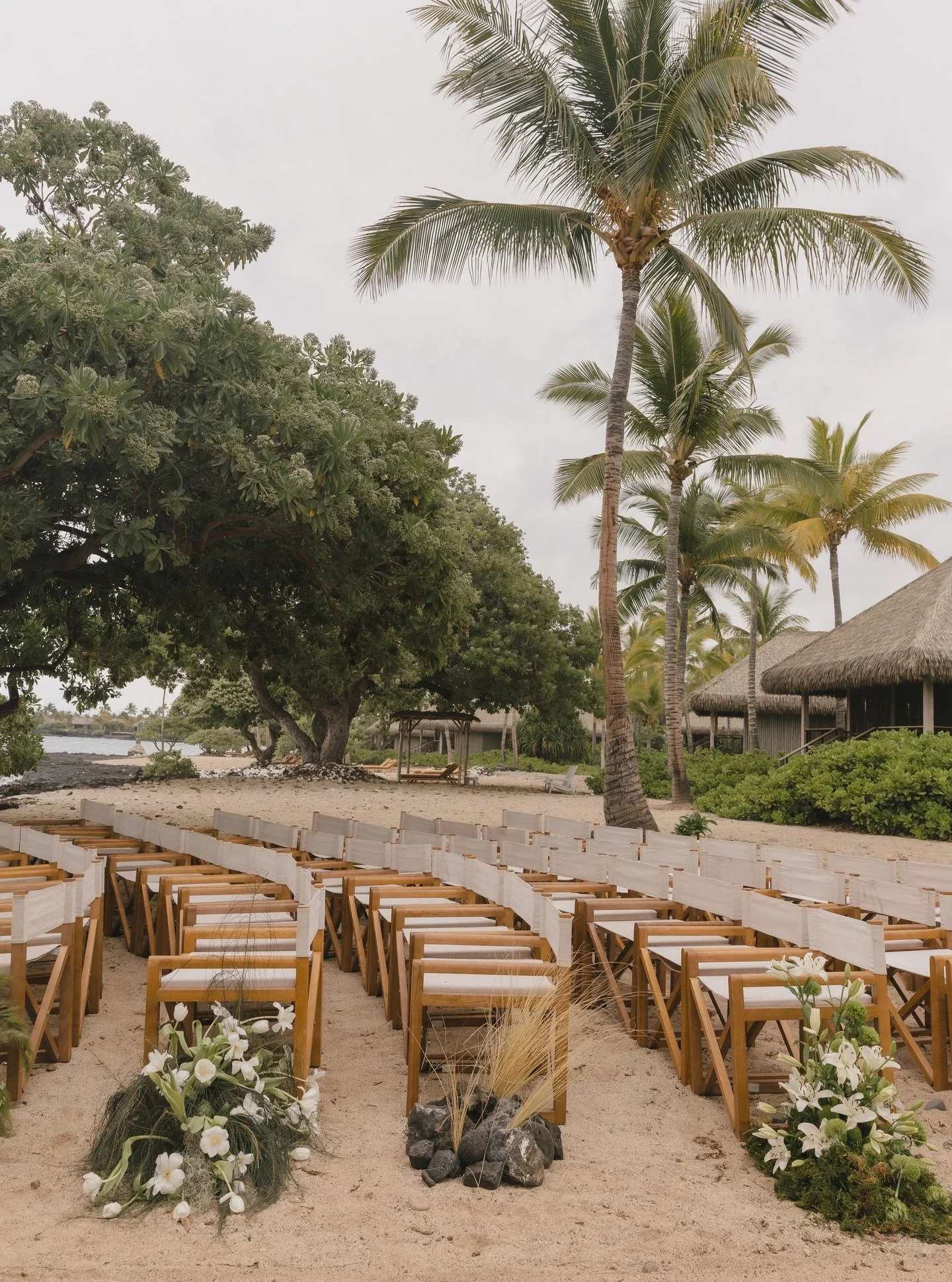 Ceremony moments with Olivia and Alex

Venue: @konavillagerosewood 
Gown: @kyhabride 
Planning: @sunshowerweddings