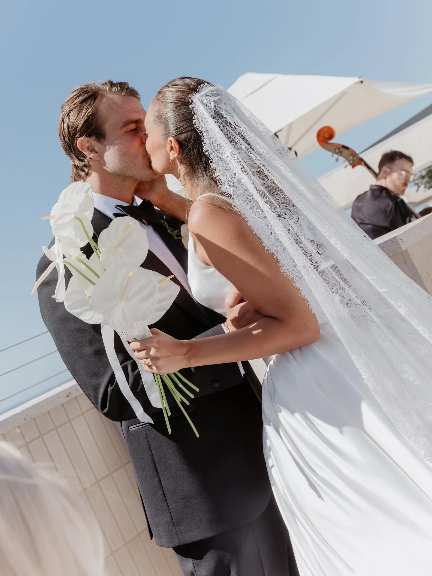 Amy and Tom

Planner &amp; Stylist&nbsp;@thenuptialcollective
Photographer @biancavirtueweddings
Videographer&nbsp;@tenacresagency
Content&nbsp;@gracesedit_
Dress&nbsp;@_senstudio&nbsp;@thebridalcuratoraustralia
Suit&nbsp;@pjohnsonweddings
Makeup&nbs