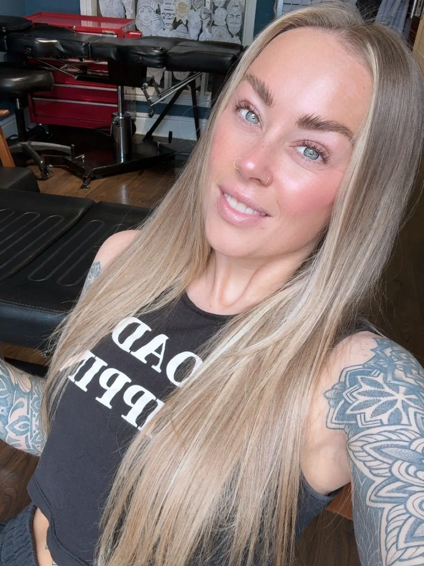 I&rsquo;ve gained some new followers recently so just thought I&rsquo;d say hello, hi, I&rsquo;m Rachel. 

I&rsquo;m based in Wakefield City Centre at @mirfin_and_mullaney_tattoo and I work with a great bunch of guys!

I&rsquo;ve gotten super busy ag