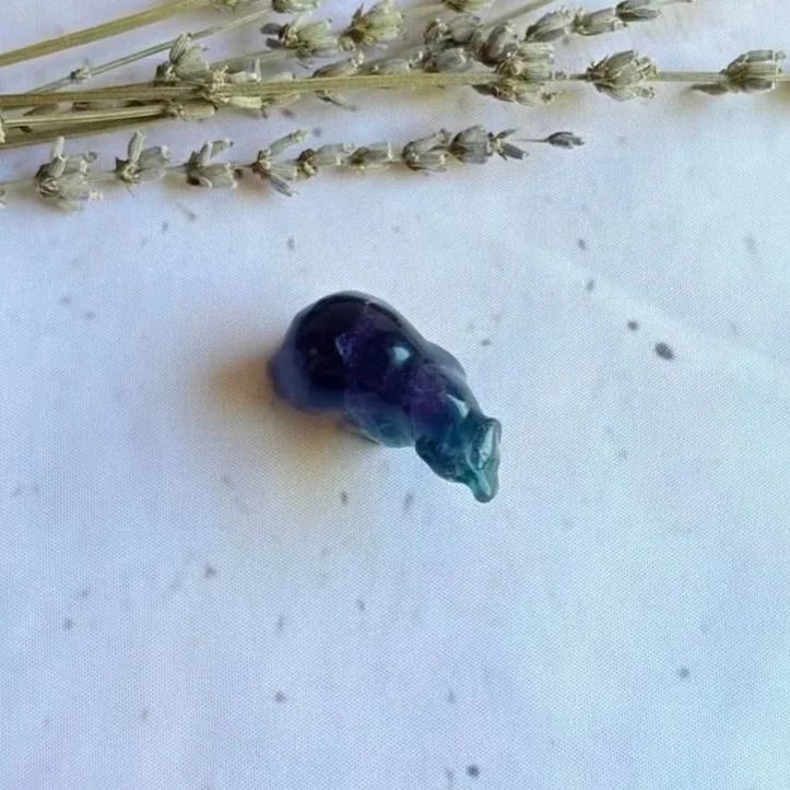 Fluorite polar bear associated with clarity, focus, and resilience