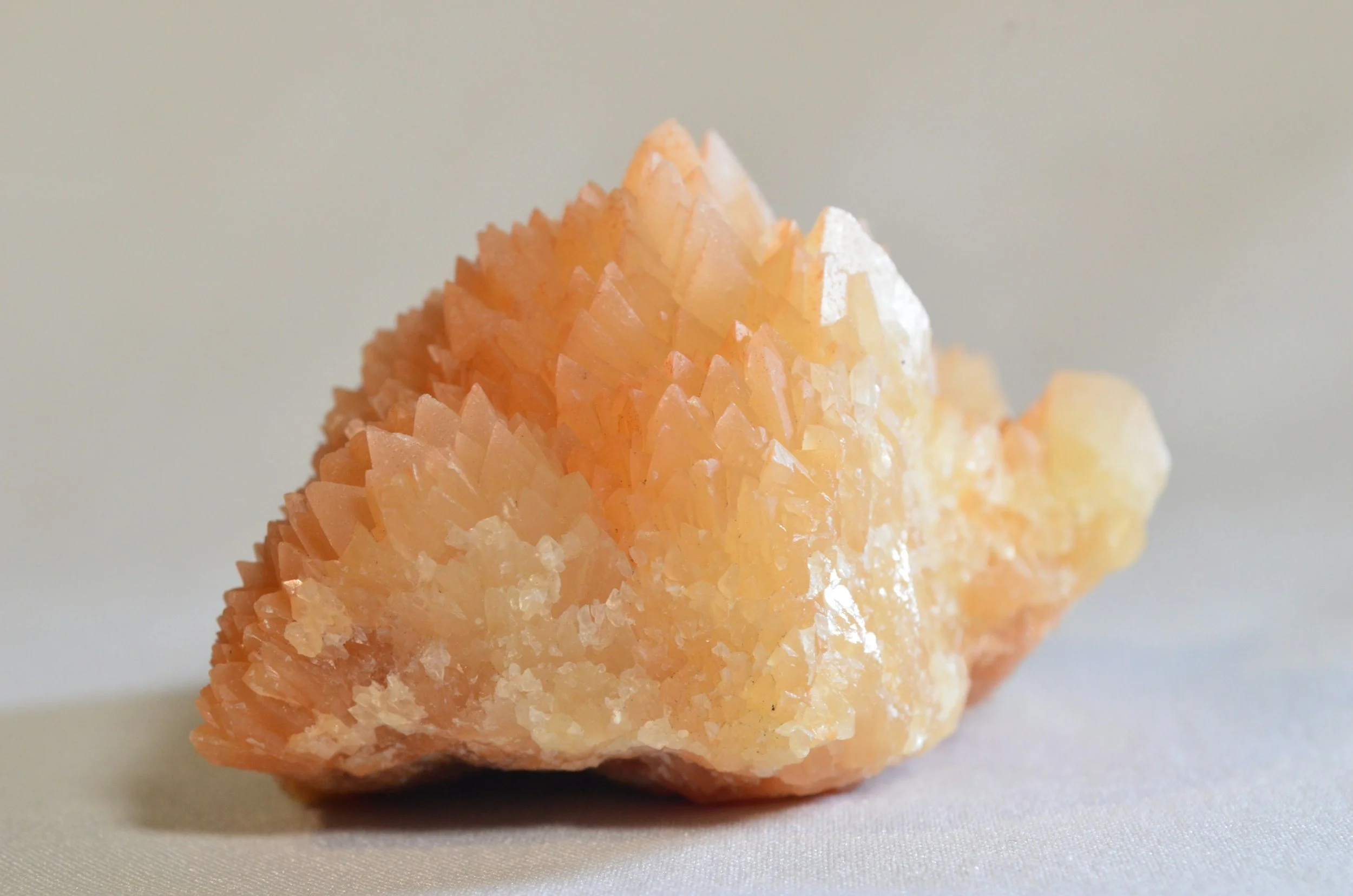 Calcite Family: Varieties, Colours, Crystal Forms &amp; Trade Names