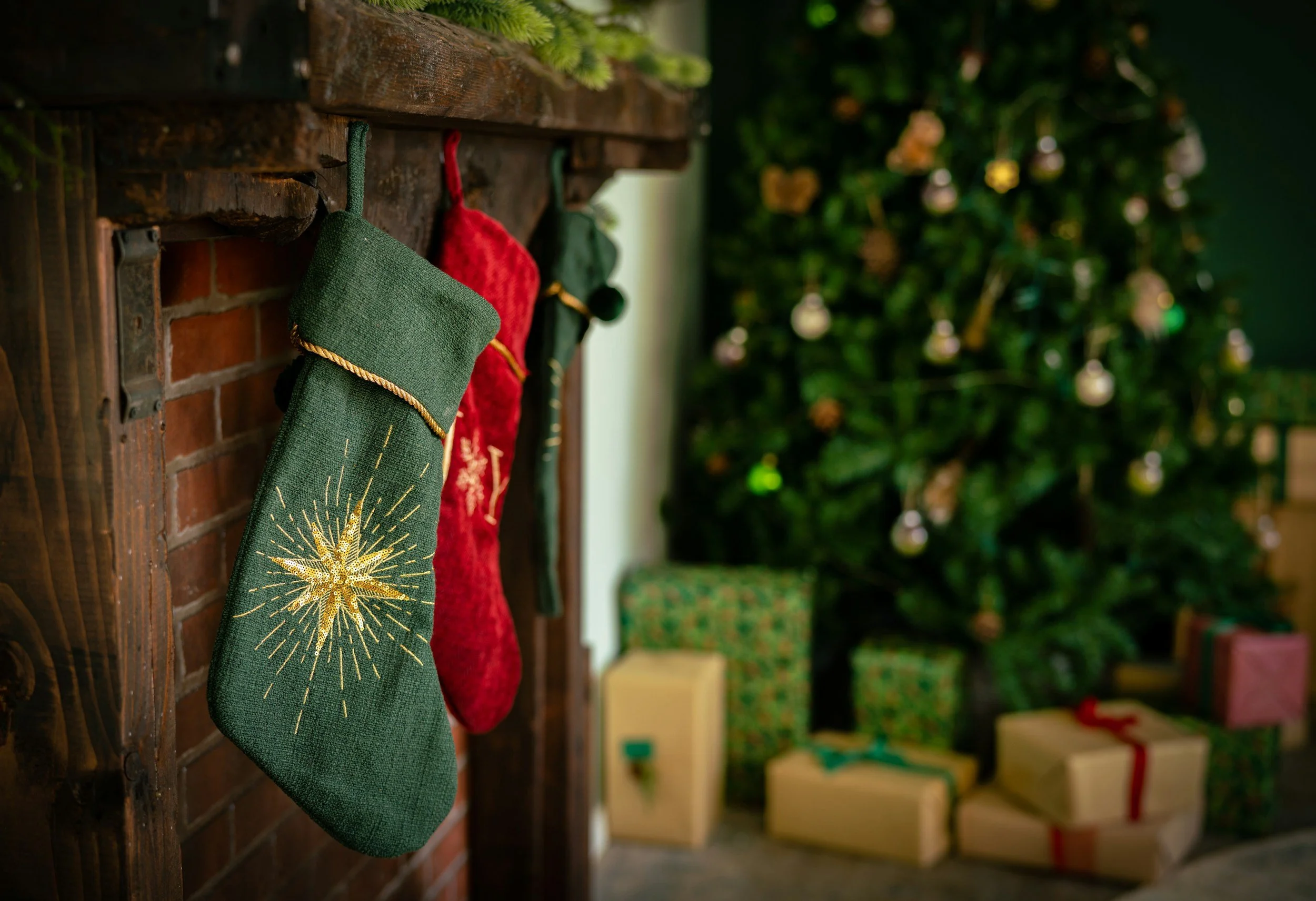 Crystal Stocking Fillers Under $20: Thoughtful Little Gifts