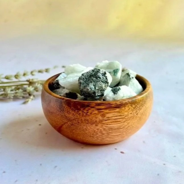 Natural rough Rainbow Moonstone crystal with an average weight of approximately 12g