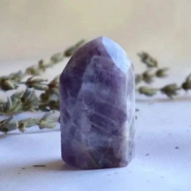 Chevron Amethyst | Crystal Tower