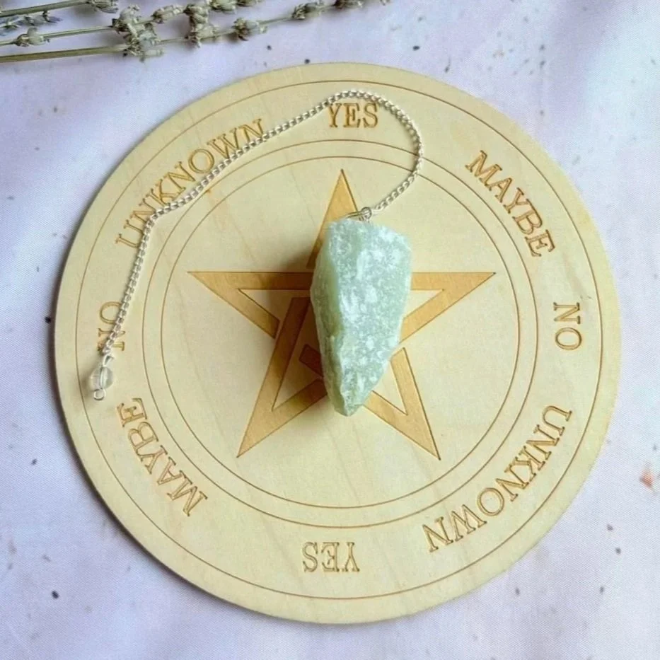 Natural rough New Jade crystal pendulum with silver-coloured chain