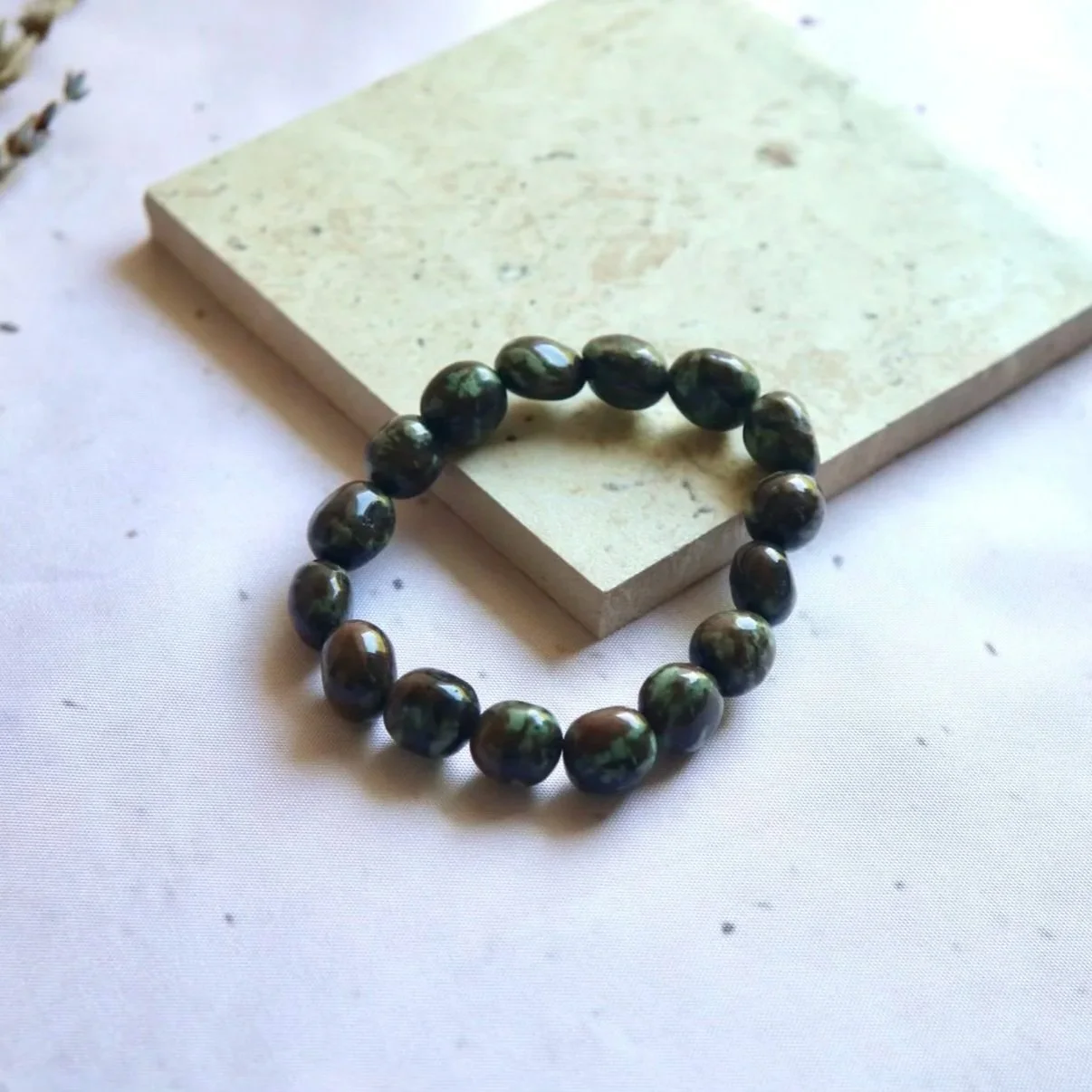 Earthy Nundoorite tumble bead bracelet for everyday crystal jewellery.