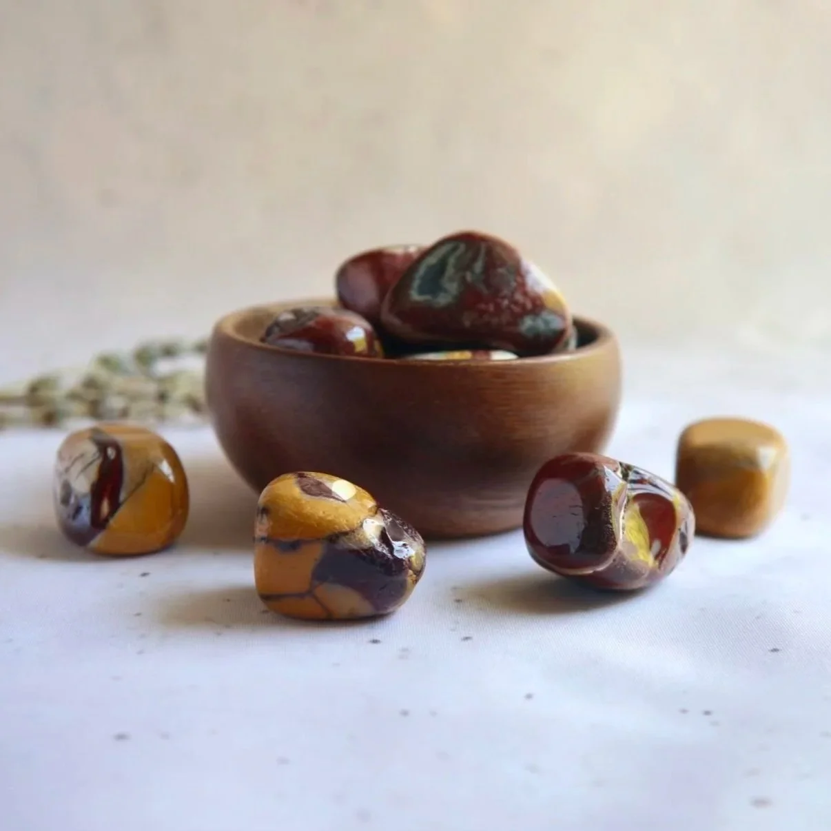 Natural Mookaite tumble crystal approximately 17g