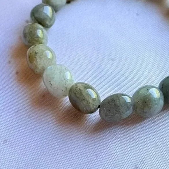 Labradorite crystal bracelet displaying natural blue, green, and gold flash