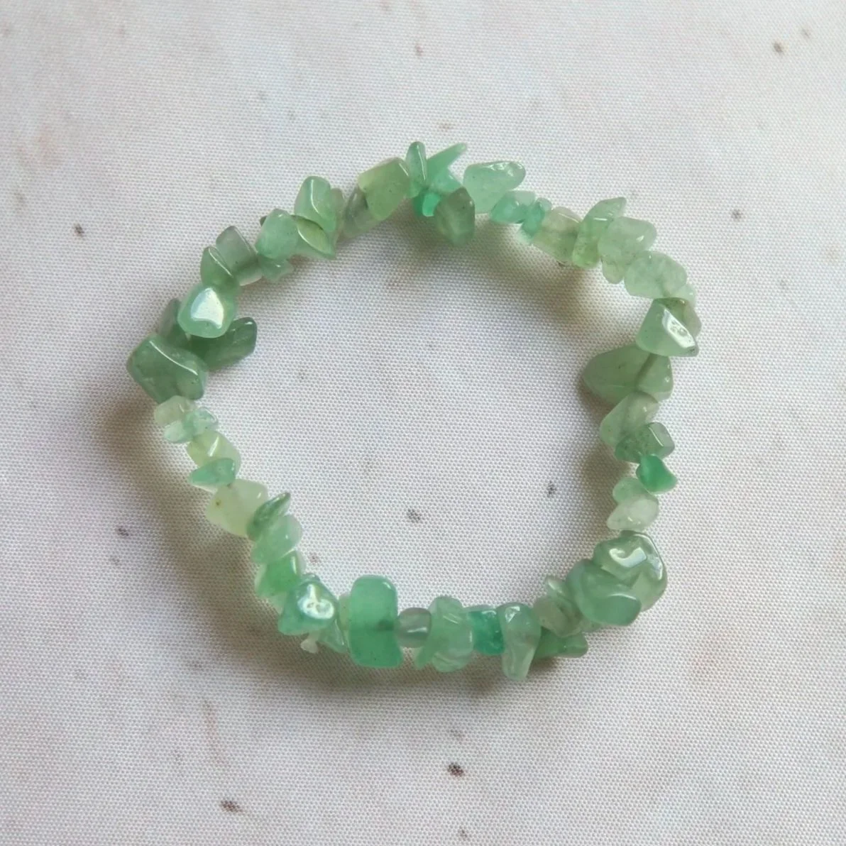 Green Aventurine chip bead bracelet with polished green crystal chips.