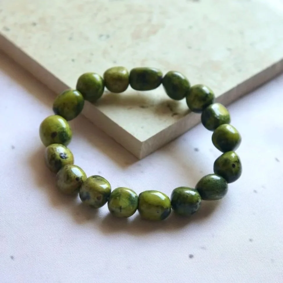 Australian Atlantisite bracelet displaying distinctive Serpentine and Stichtite colour variations