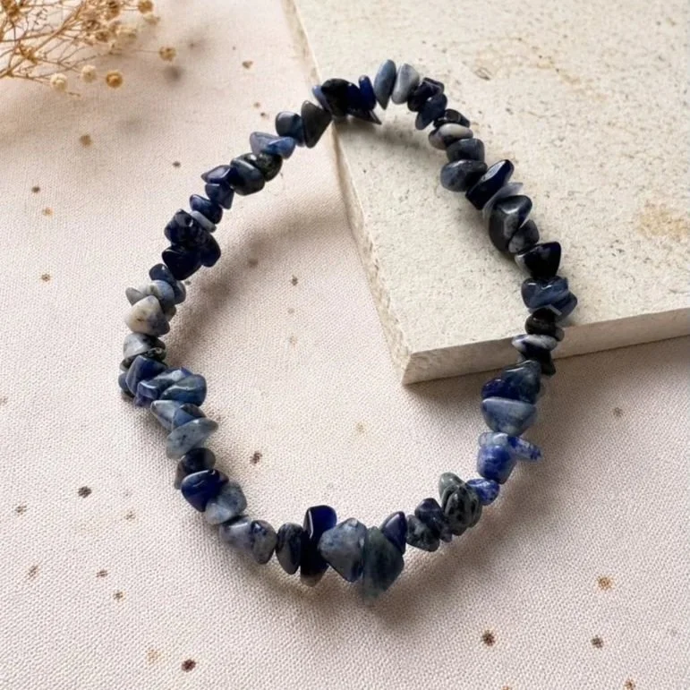 Natural Sodalite chip bracelet featuring deep blue crystal chips with white veining