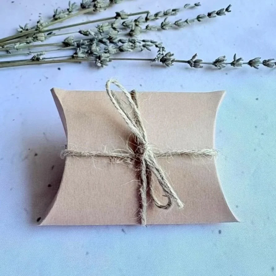 Peaceful Moments gift box containing crystal jewellery and calming crystals