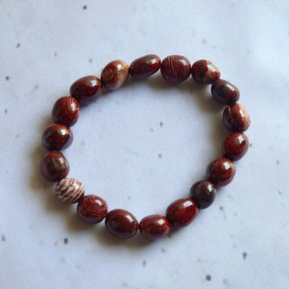 Red Picture Jasper tumble bead bracelet with natural earthy patterns and warm red tones