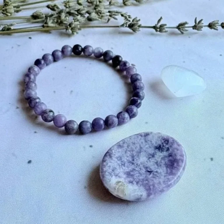 Lepidolite crystal gift set for relaxation and mindfulness