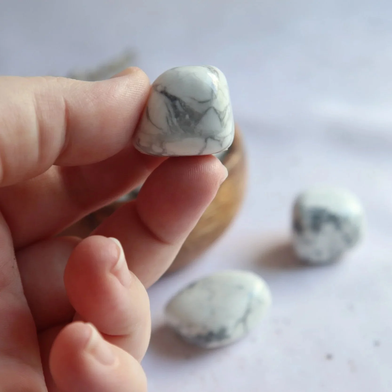 Howlite tumble approximately 20g average weight