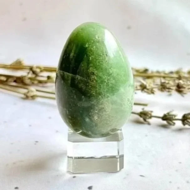 Green Aventurine | Crystal Egg