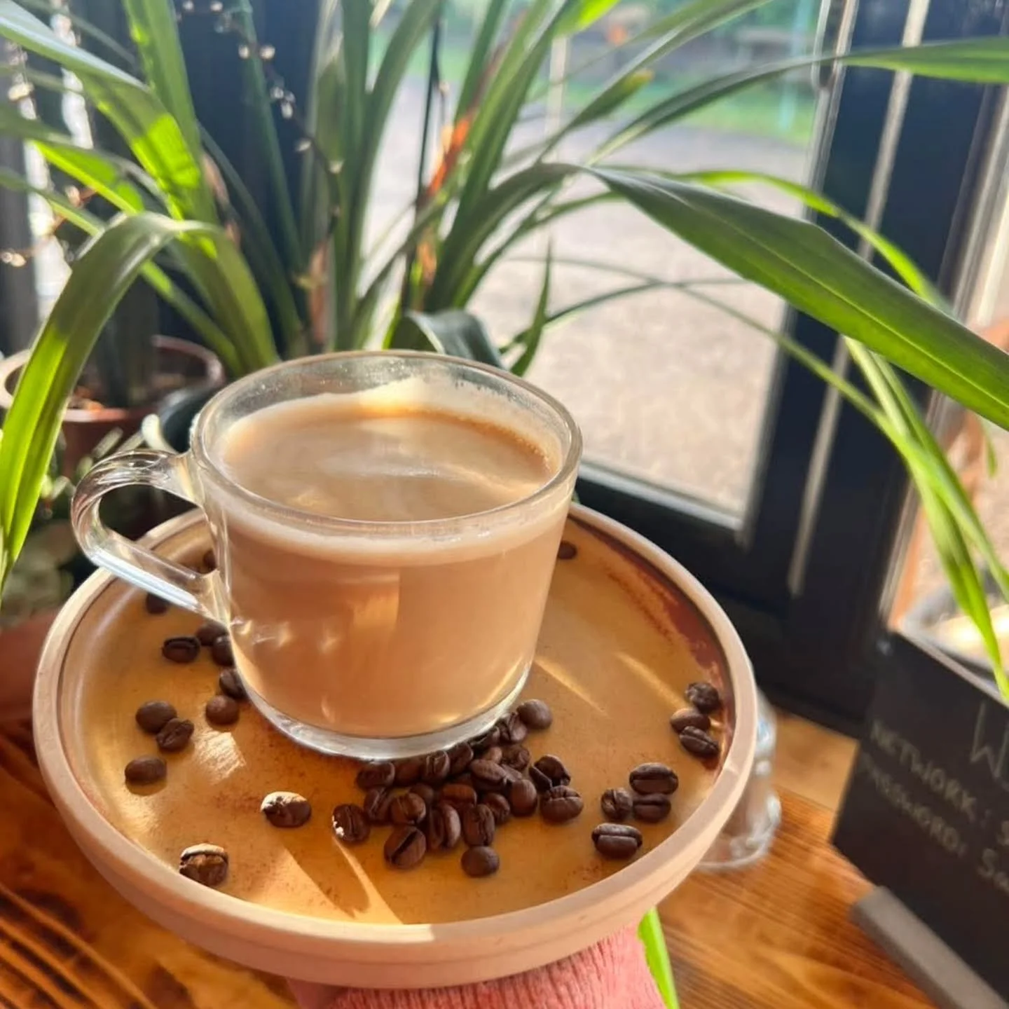 ✨ This year I&rsquo;ll be featuring some of my favourite local businesses, places and people I genuinely love supporting. 

🚜 Let&rsquo;s kick it off with @sourdownfarm.

☕🍷 With The Coop Caf&eacute; &amp; Bar, Sourdown has become a real hub for Bu