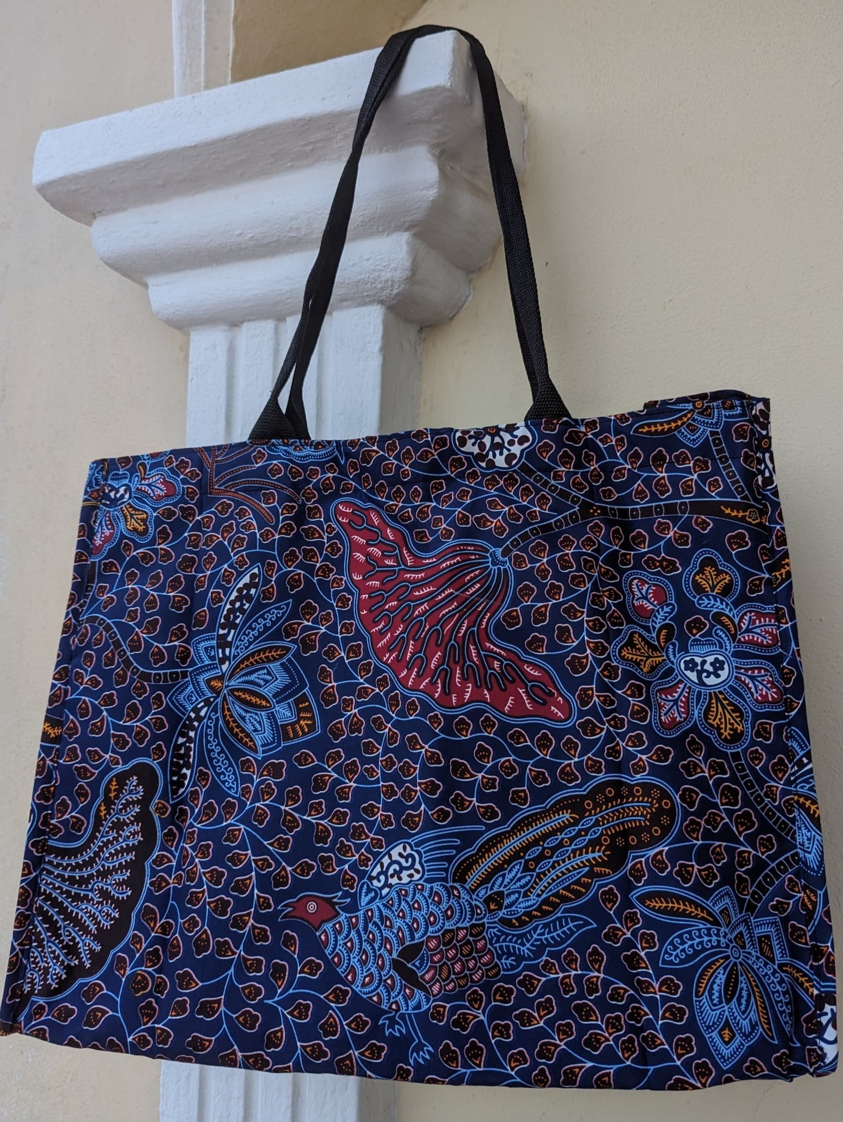 blue+pattern+big+bag.jpg