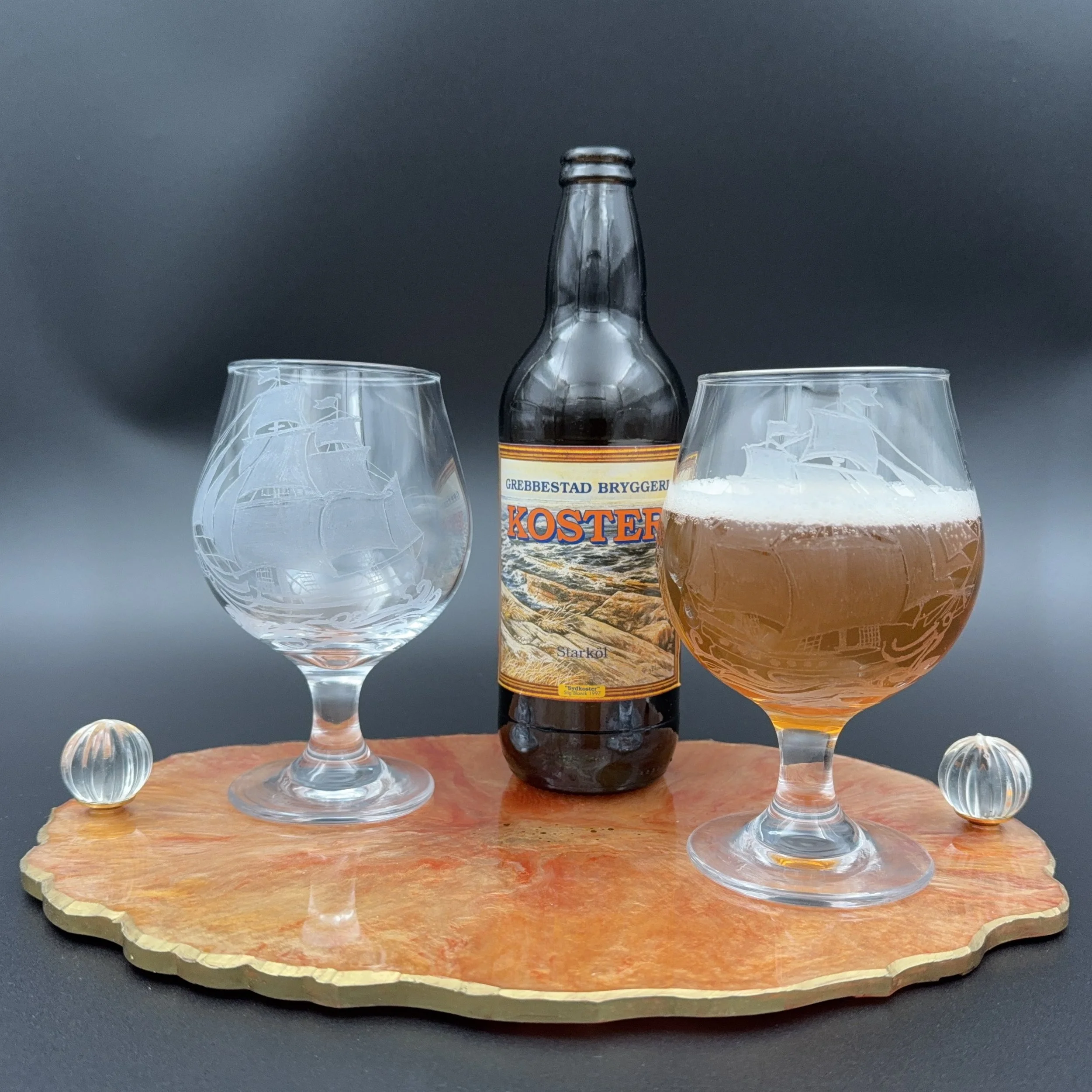 Ölglas, 48 cl, handgraverat