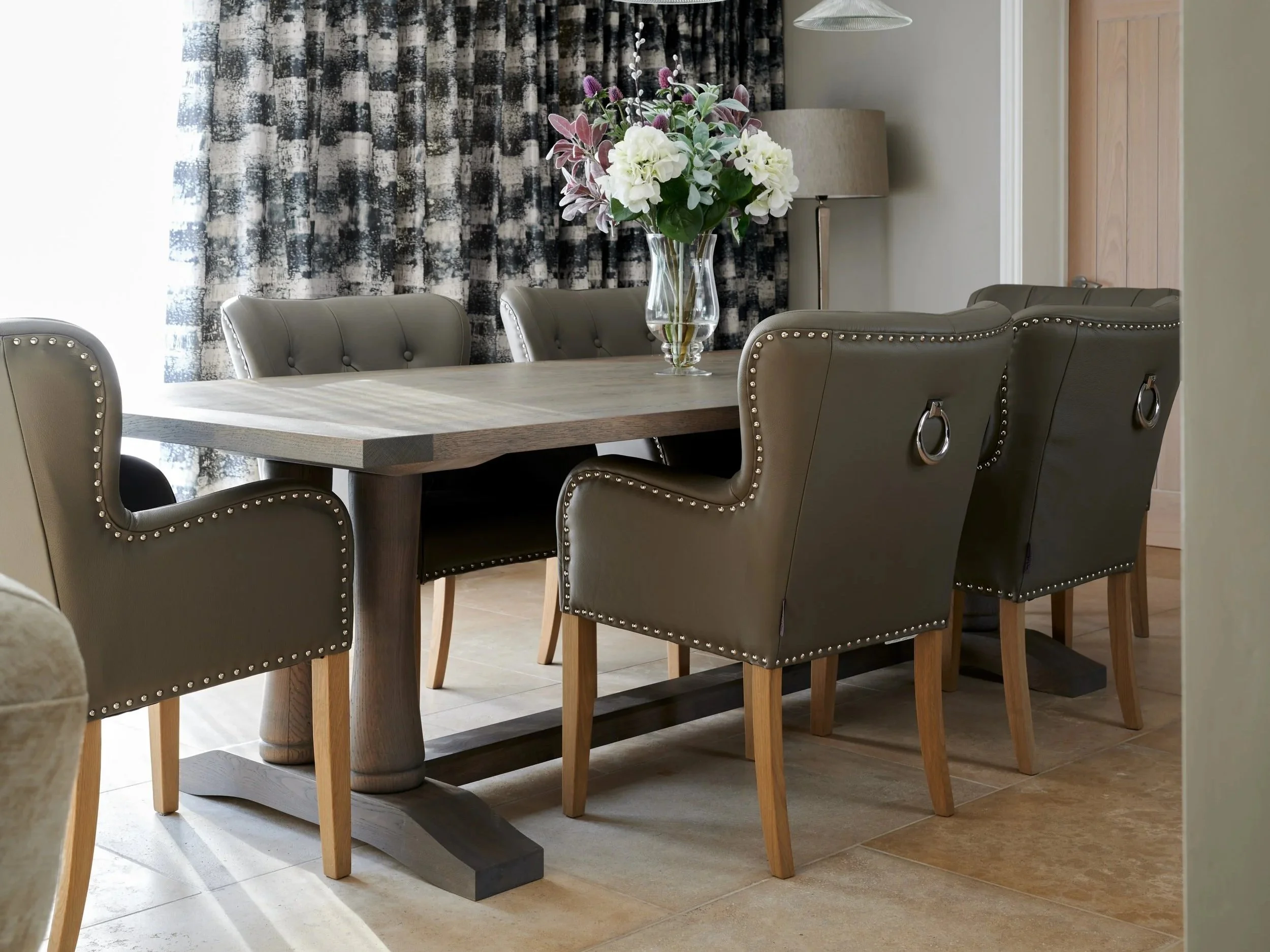 Shalbourne Table