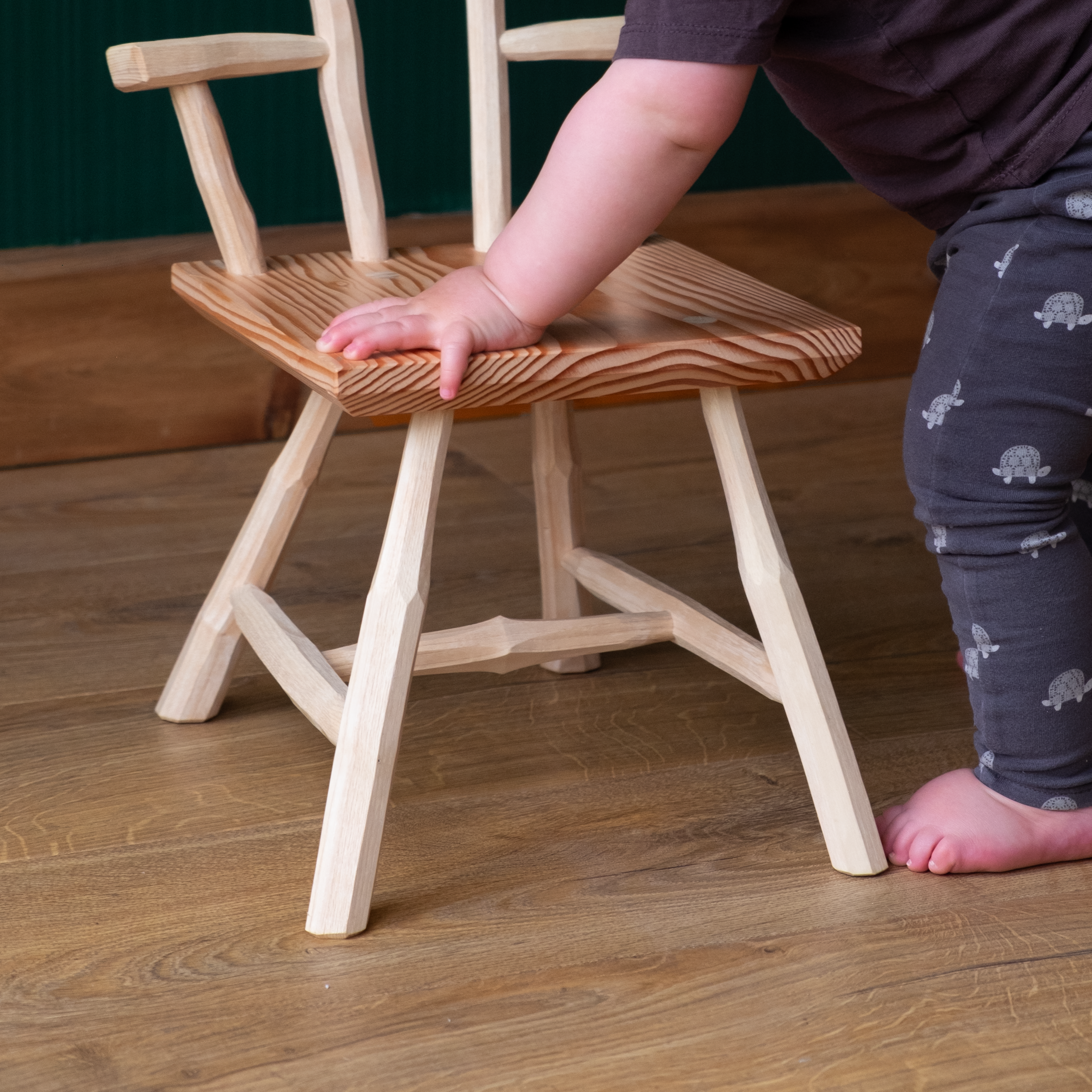 Kid's Stick Chair
