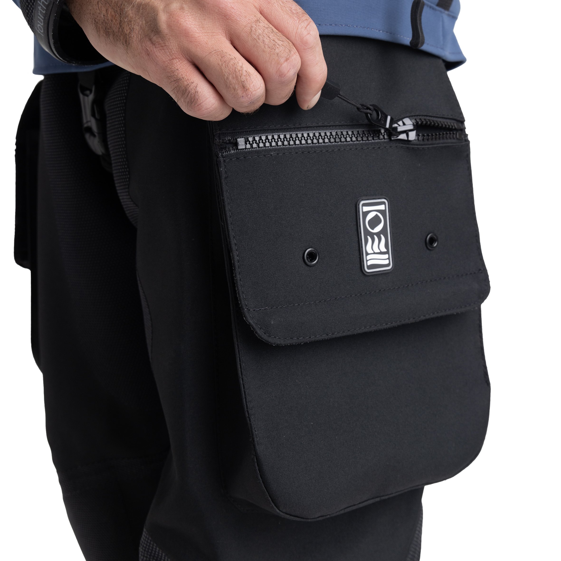 mens argonaut 3.0 HR left leg pocket.jpeg