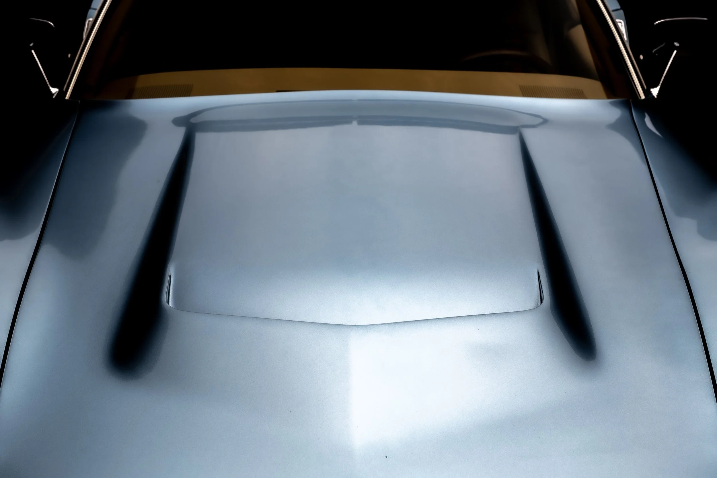 1975 Corvette Restomod built for the 2024 Charles Schwab Challenge by us, County Corvette. '75 Schwab Stingray 1975 Schwab Corvette Stingray Blue, Saddle Tan interior, Tartan Plaid Accents, Custom Car, Custom restomod, hot rod