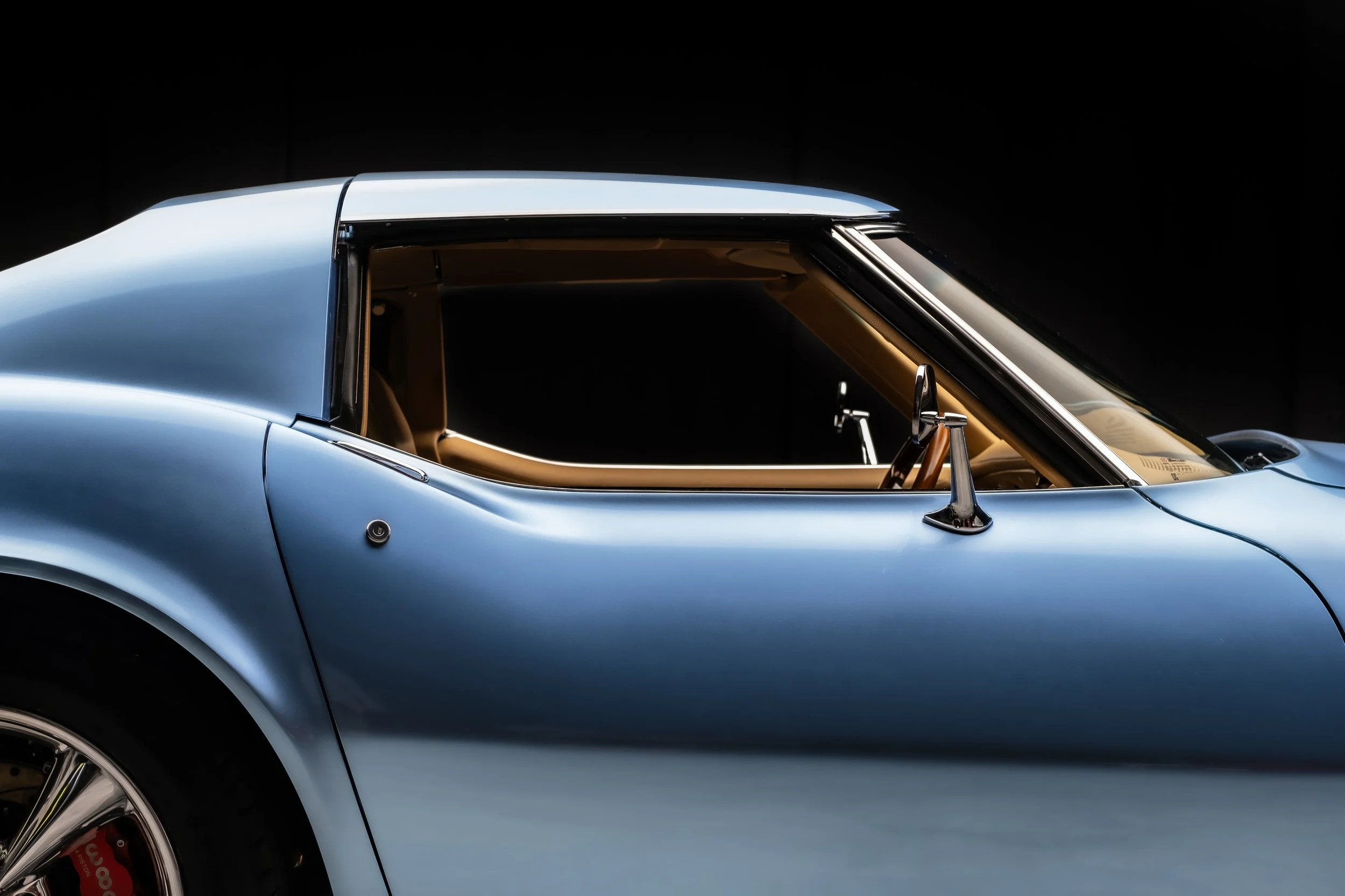 1975 Corvette Restomod built for the 2024 Charles Schwab Challenge by us, County Corvette. '75 Schwab Stingray 1975 Schwab Corvette Stingray Blue, Saddle Tan interior, Tartan Plaid Accents, Custom Car, Custom restomod, hot rod