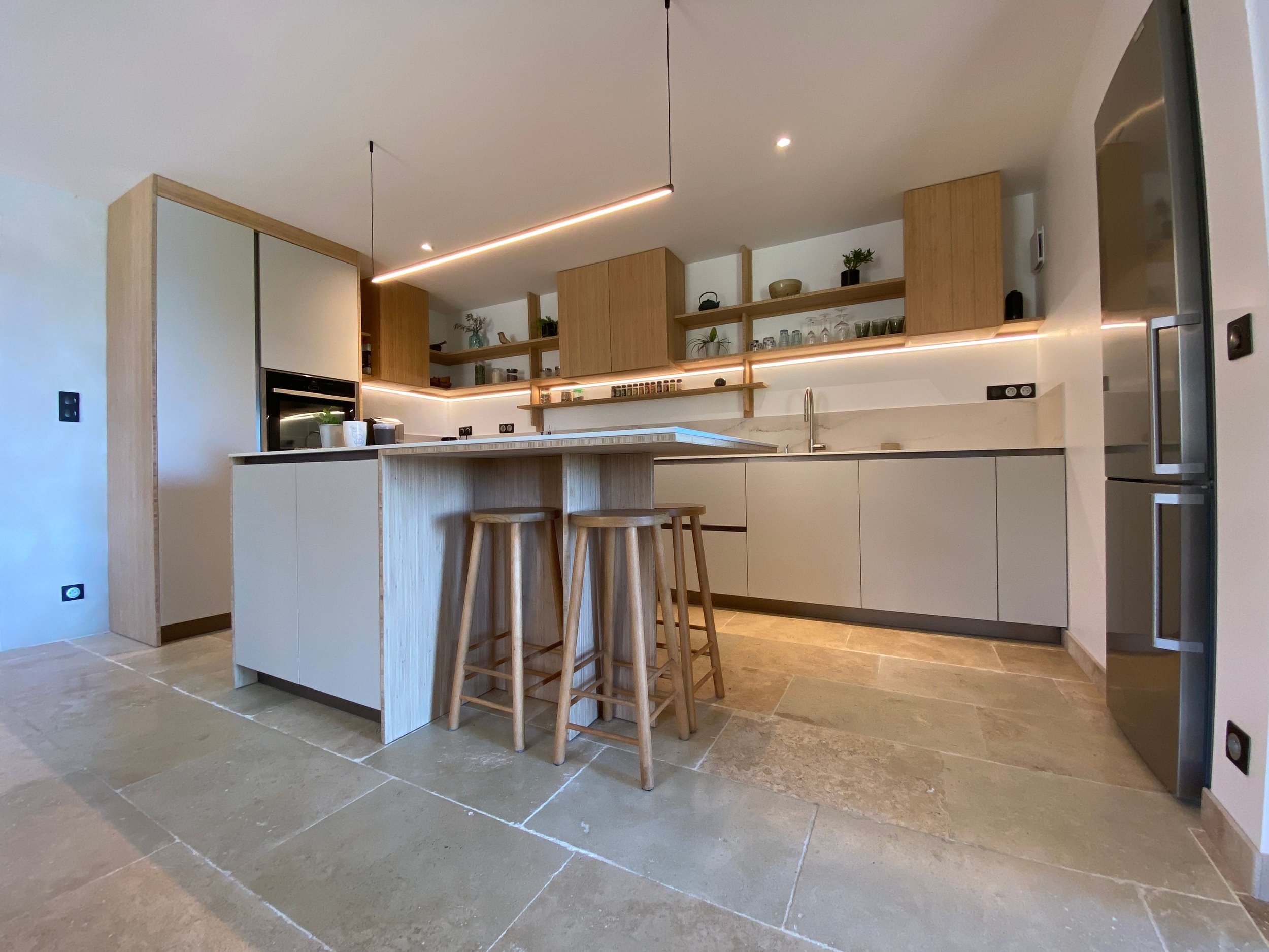 pexels-ml-design-cuisines-806269471-19192264.jpg