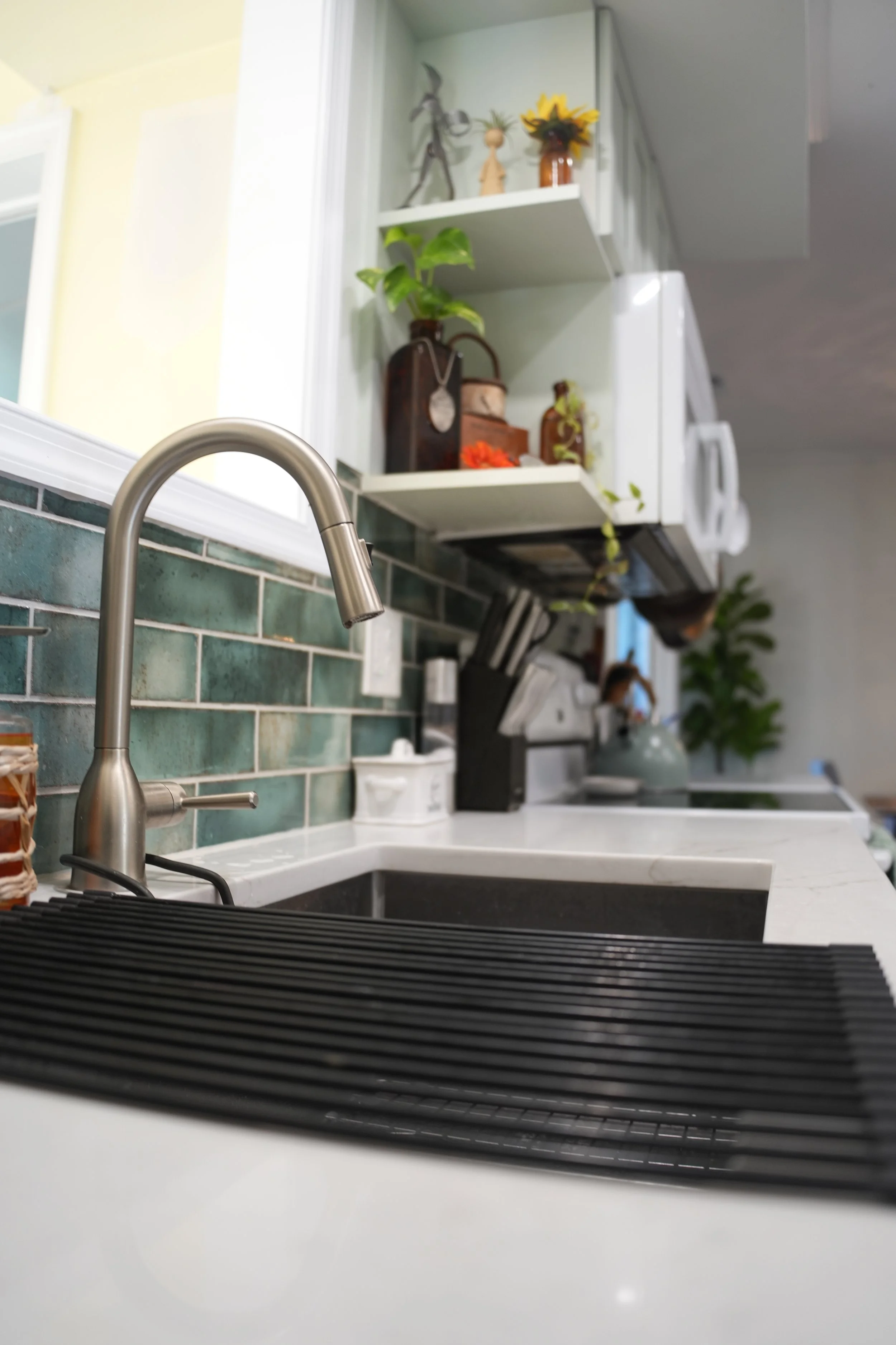 Warners kitchen_ dining-02.jpg