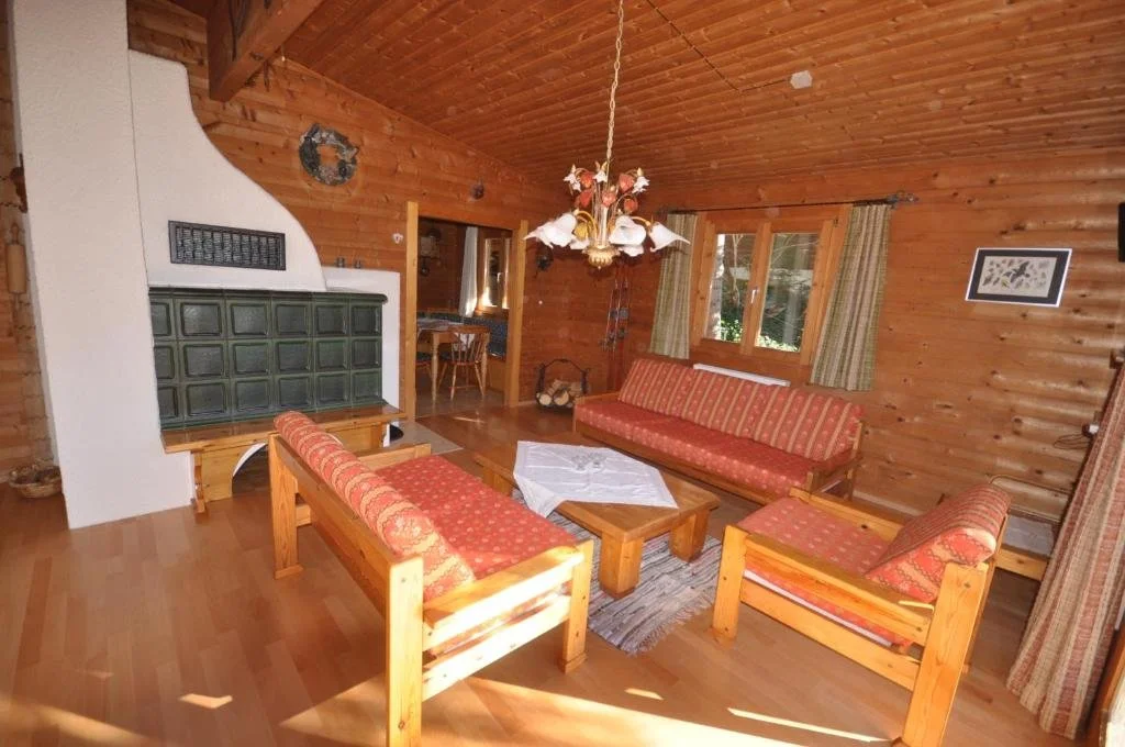 Wohnzimmer 1.jpg