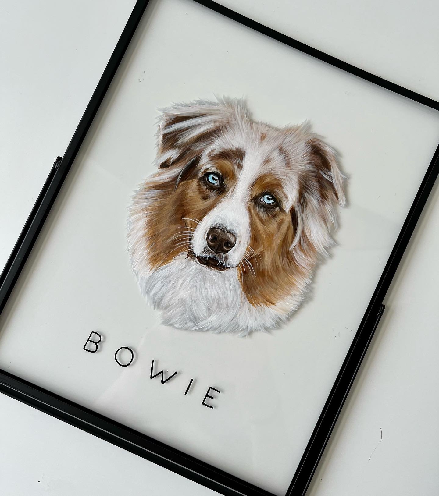 Wishing you all a happy sunday. ☀️

*Bowie schilderde ik in een rechthoek lijstje van 20x25 cm

🏷️
#art #artworks #artwork #dogart #dogartist #dogartwork #petportrait #petportraits #dogportrait #dogpainting #painting #paintings #aussie #aussielove #
