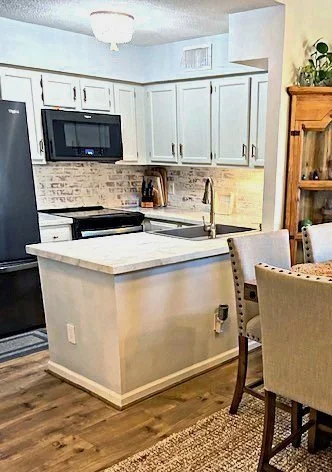 Kitchen%2Band%2BDining%2BRoom.jpg
