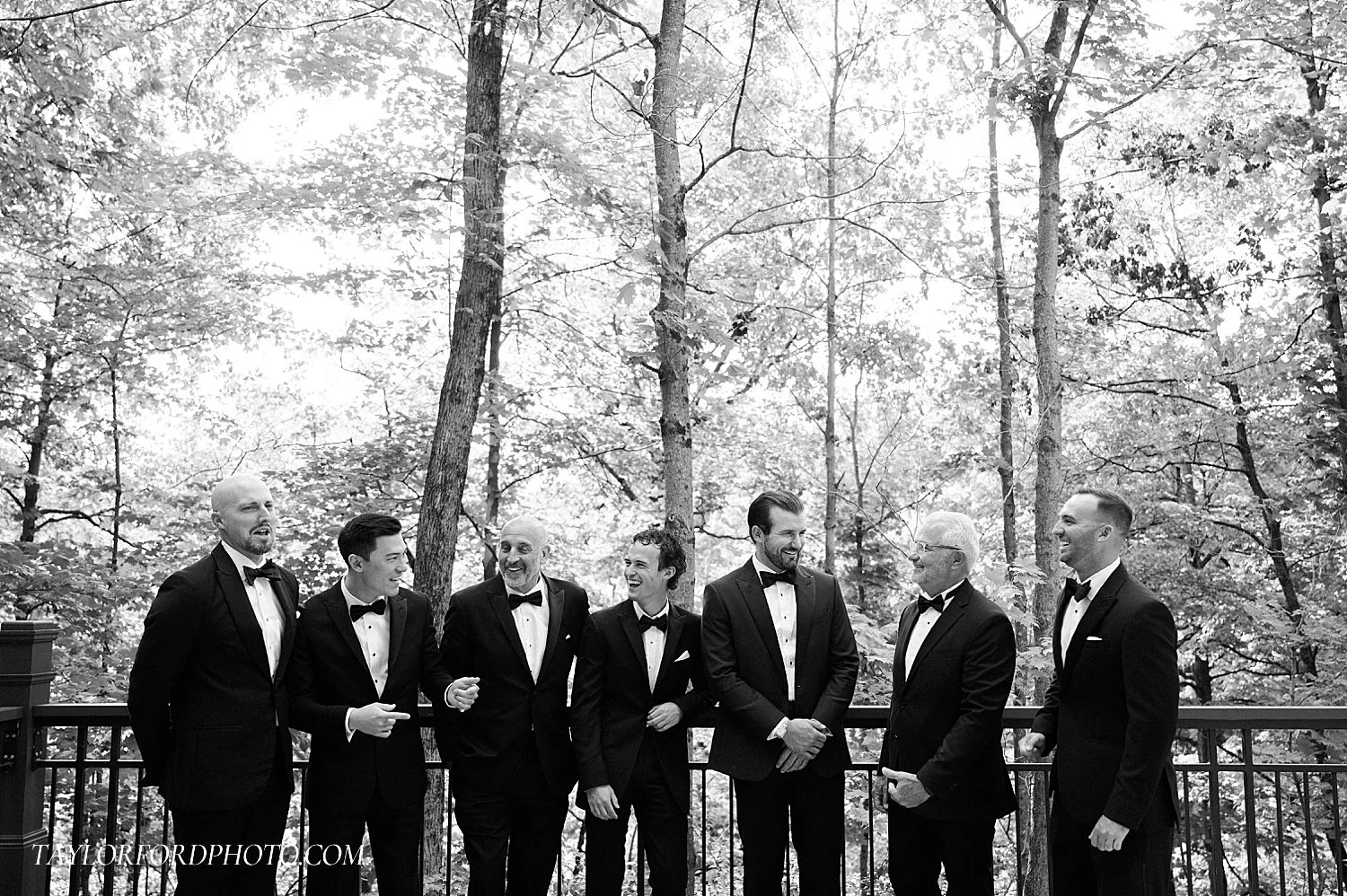 ritz-charles-bluffs-at-connor-prairie-wedding-ceremony-reception-indianapolis-photography_0541.jpg