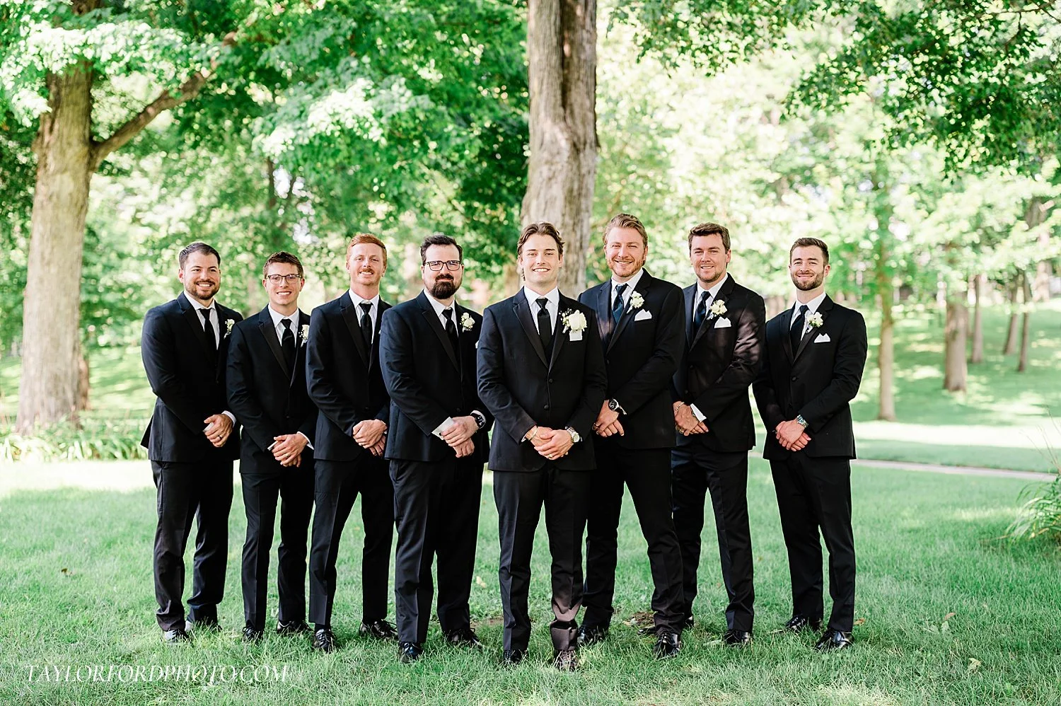 kaleidoscope-502-pierceton-warsaw-indiana-summer-wedding-taylor-ford-photography_0626.jpg