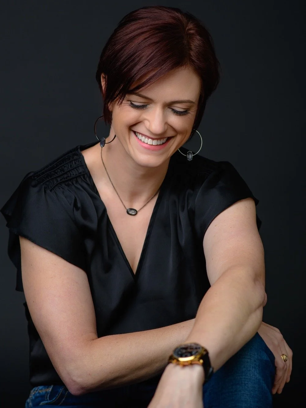 That radiant smile says it all ✨

Joy has a way of shining through us. It&rsquo;s not about perfection or posing a certain way...it&rsquo;s about embracing who you are and letting that light show.

The Freedom to Thrive Project is a reminder that whe