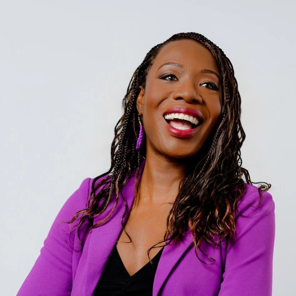 📣 DC: I had two people who needed to reschedule their PortraitYOU Session on my next trip. I now have these spots open in Dupont Circle: 
- Thursday, December 11 @ 3pm
- Friday, December 12 @ 8:30am

Who wants it? Tell a friend, tell your colleague,