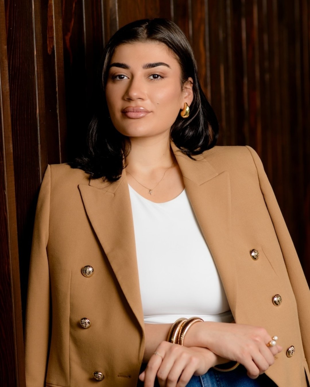 A portrait can capture more than an image. It can tell the story of a life transformed.

@lvzxcl radiates a quiet confidence that comes from walking in step with the Lord. There&rsquo;s a peace and joy that shows when we surrender our plans and trust