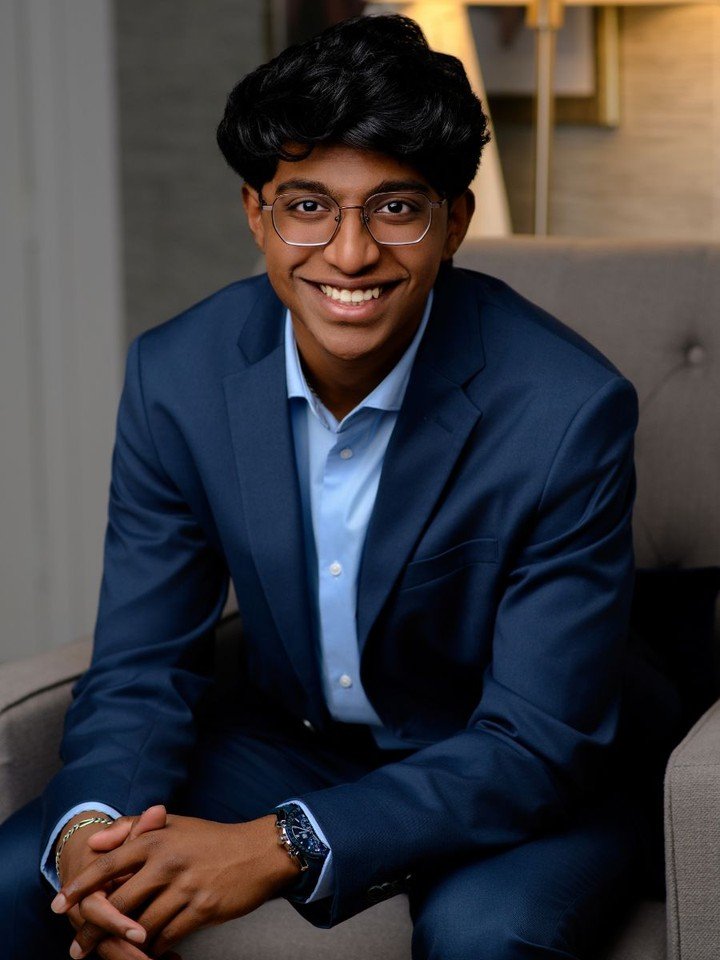 There is something special about photographing someone at the very beginning of their professional journey. 

Caleb came in for his first professional headshot as he prepares to pursue internships in mechanical engineering. Confident, thoughtful, and