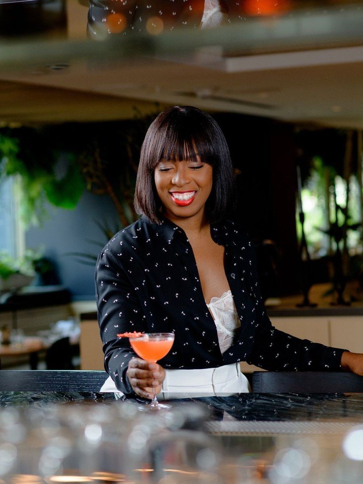 🚨 My bestie is better than your bestie alert! This brilliant, bold, and beautiful woman is the founder of @theblkswnco, and after laboring to craft something truly unique&hellip;a whole experience in a bottle&hellip;I am super excited to share that 