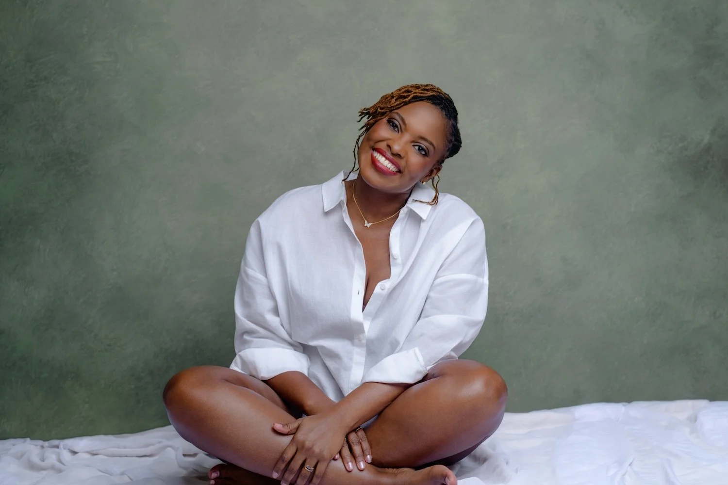 Freedom to Thrive Beauty and Branding Portraits: Ebony