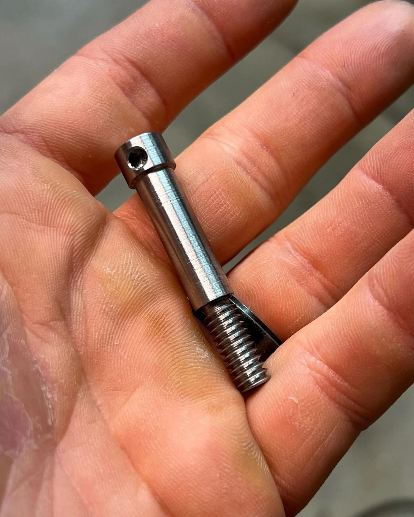 Having a lathe is cool because I can make custom screws and fasteners when I need them, like this custom shoulder screw I made the other week. 
&bull;
#lathe #machining #steel #metallathe