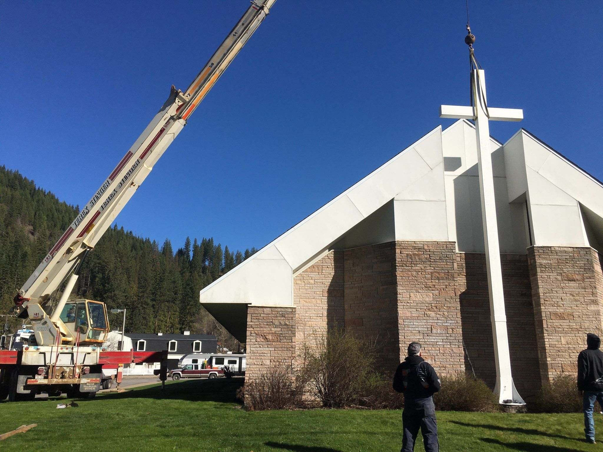 Installing the Cross