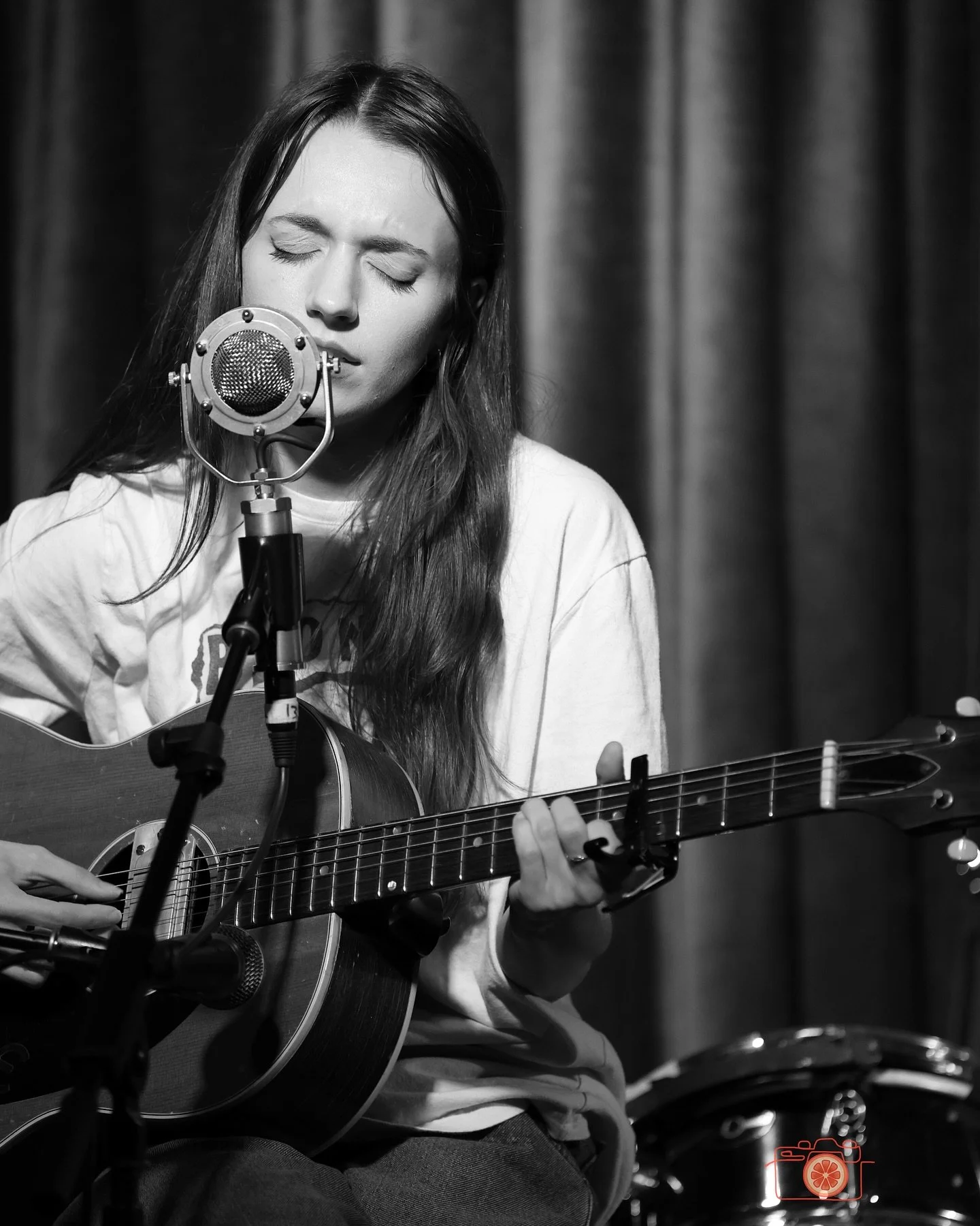 Beatrix | Open Folk LA | the Hotel Cafe | Hollywood, Ca | 07&bull;30&bull;2024
🍊
🍊
🍊
🍊
🍊
🍊
Artist:
@beatrixkasnetz 

Event:
@openfolkla 

Location:
@thehotelcafe 

Host:
@_midnightgaucho
🍊
🍊
🍊
🍊
🍊
🍊
#openfolk #folk #americana #livemusic #